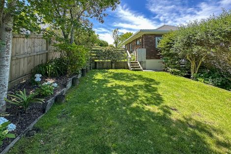 Photo of property in 2/51 Nigel Road, Browns Bay, Auckland, 0630
