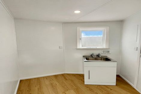 Photo of property in 76 Lethbridge Street, Feilding, 4702