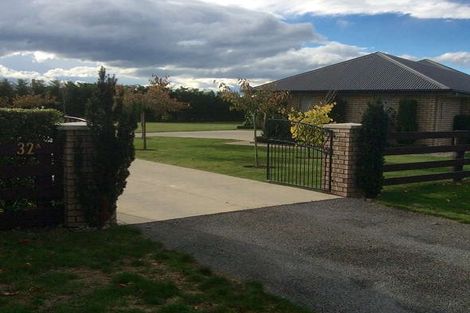 Photo of property in 32a Manor Drive, Rolleston, 7614