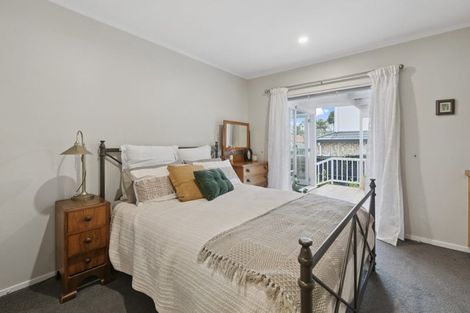 Photo of property in 1/17 Merriefield Avenue, Forrest Hill, Auckland, 0620