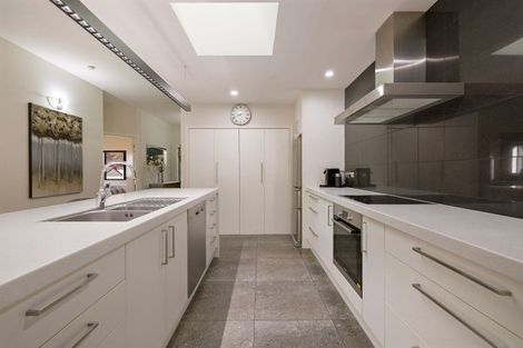 Photo of property in 2 Innes Place, Arrowtown, 9302