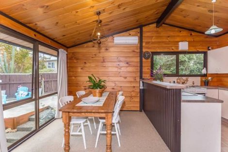 Photo of property in 32a Kennedy Drive, Levin, 5510