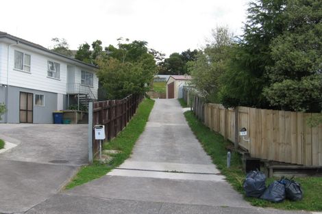 Photo of property in 5 Landsdale Place, Massey, Auckland, 0614