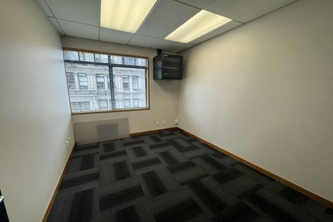 Photo of property in 241 Princes Street, Strathern, Invercargill, 9812