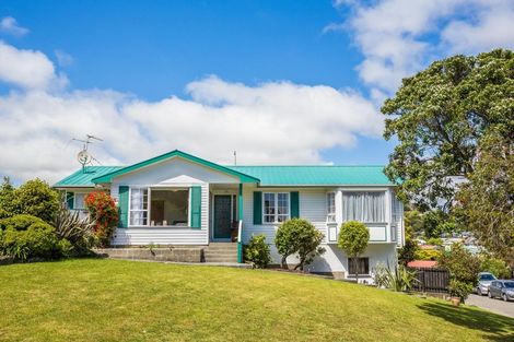 Photo of property in 1 Ensign Lane, Whitby, Porirua, 5024