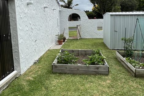 Photo of property in 26 Donzella Place, Conifer Grove, Takanini, 2112