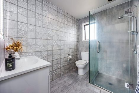 Photo of property in 54 Cyclamen Road, Mangere, Auckland, 2022