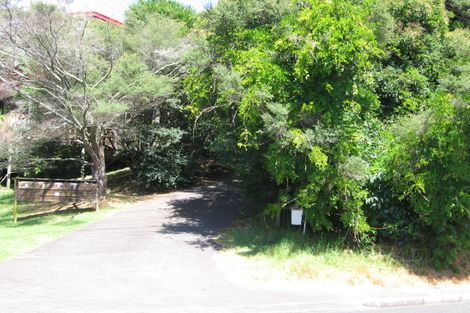 Photo of property in 31 Eskdale Road, Birkdale, Auckland, 0626