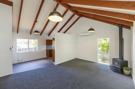 Photo of property in 19 Peppertree Glade, Kelvin Grove, Palmerston North, 4414