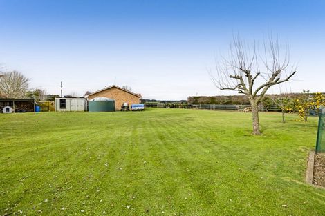 Photo of property in 320 Austin Road, Normanby, Hawera, 4673