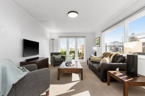 Photo of property in 62b Middle Road, Havelock North, 4130