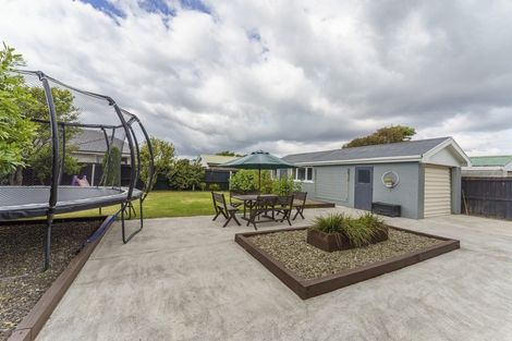 Photo of property in 77 Bridge Street, New Brighton, Christchurch, 8062
