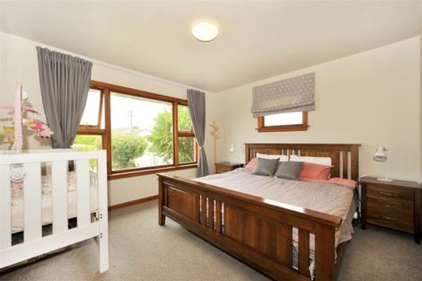 Photo of property in 7 Bendale Place, Avonhead, Christchurch, 8042