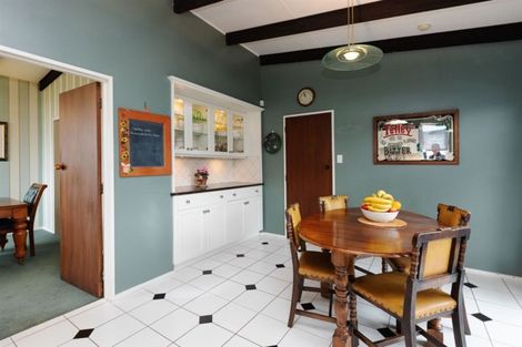 Photo of property in 164 West Street, Feilding, 4702