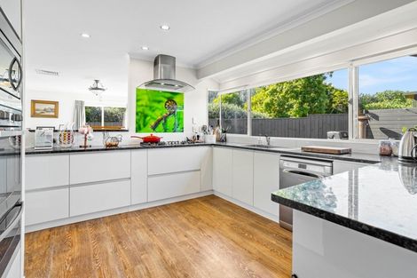 Photo of property in 6 Applemoors Way, Riverhead, 0820