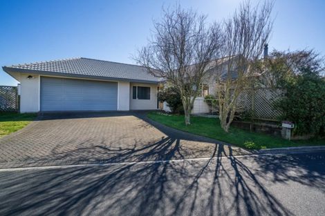 Photo of property in 51 Balmoral Drive, Hilltop, Taupo, 3330