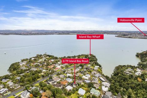 Photo of property in 2/79 Island Road, Beach Haven, Auckland, 0626