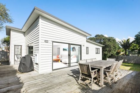 Photo of property in 10a Seaforth Road, Waihi Beach, 3611