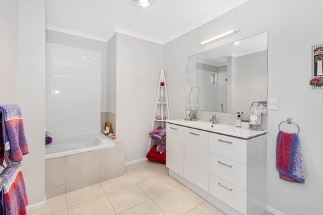 Photo of property in 75 Stirling Drive, Morrinsville, 3300