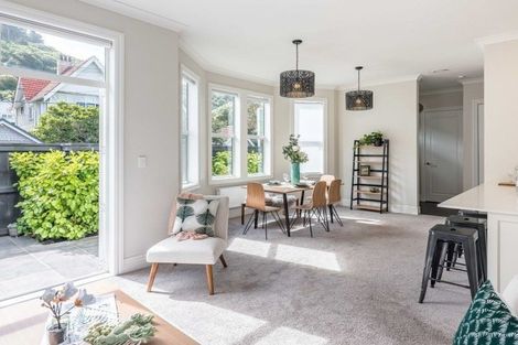 Photo of property in 51 Tinakori Road, Thorndon, Wellington, 6011