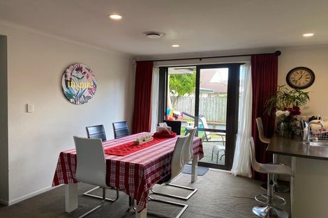 Photo of property in 48 Bruce Pulman Drive, Takanini, 2112
