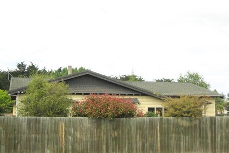 Photo of property in 29 Broadway Avenue, Waikuku Beach, 7473