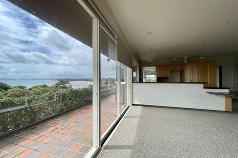 Photo of property in 156 Clovelly Road, Bucklands Beach, Auckland, 2012