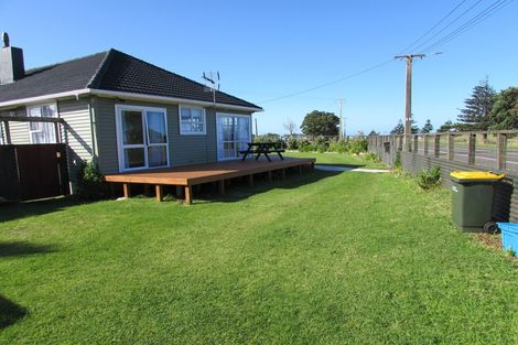 Photo of property in 2 Egmont Street, Patea, 4520
