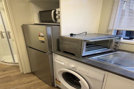 Photo of property in 20 Kilear Close, Pinehill, Auckland, 0632