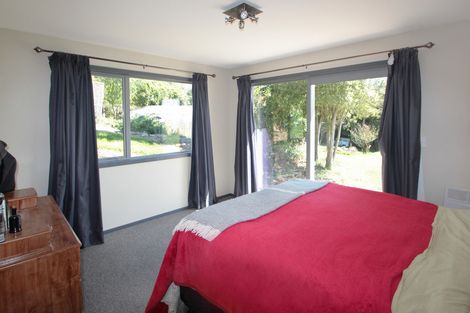 Photo of property in 22 Kinnaird Street, Herbert, Oamaru, 9495