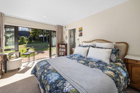Photo of property in 28 Mata Place, Kinloch, Taupo, 3377