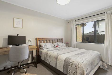 Photo of property in 34 Cyclamen Road, Mangere, Auckland, 2022