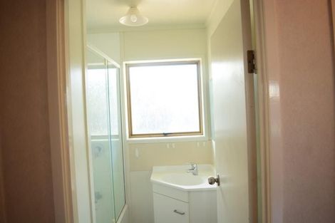 Photo of property in 1/88 Velma Road, Hillcrest, Auckland, 0627