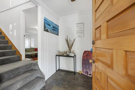 Photo of property in 15a Selwyn Street, Lower Vogeltown, New Plymouth, 4310