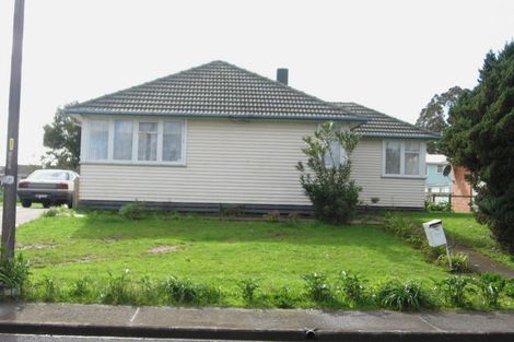 Photo of property in 10 Clarkson Crescent, Otara, Auckland, 2023