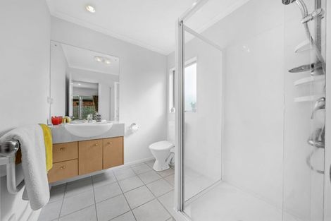 Photo of property in 24 Espalier Drive, Henderson, Auckland, 0612