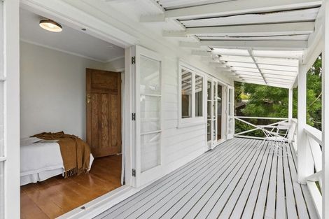 Photo of property in 70 Pleasant Road, Glen Eden, Auckland, 0602