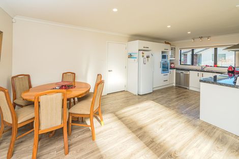 Photo of property in 28 Purnell Street, College Estate, Whanganui, 4500