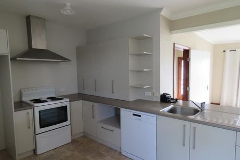 Photo of property in 190 Ngamotu Road, Spotswood, New Plymouth, 4310