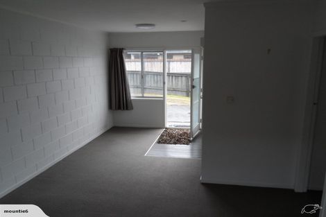 Photo of property in 2/271 Oceanbeach Road, Mount Maunganui, 3116