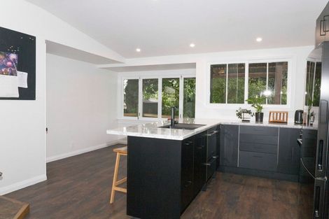 Photo of property in 11 Edward Street, Dannevirke, 4930