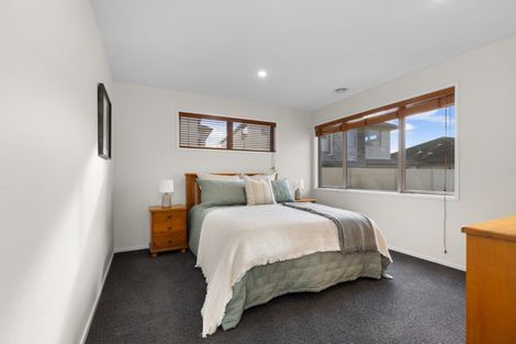 Photo of property in 21 Dalethorpe Avenue, Fairfield, Hamilton, 3214