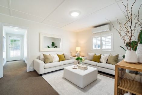 Photo of property in 17 Anne Street, Devonport, Auckland, 0624