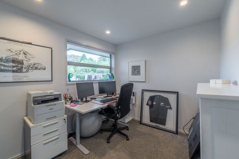 Photo of property in 30 Kakariki Way, Otatara, Invercargill, 9879