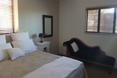 Photo of property in 158 Oceanview Road, Mount Maunganui, 3116