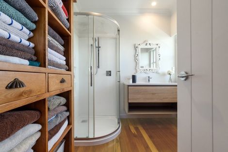 Photo of property in 19 Darraghs Road, Brookfield, Tauranga, 3110