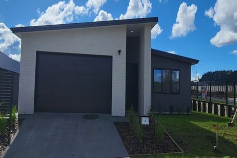 Photo of property in 26 Glenbervie Drive, Glenbervie, 0173