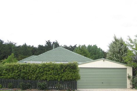 Photo of property in 19 Broadway Avenue, Waikuku Beach, 7473