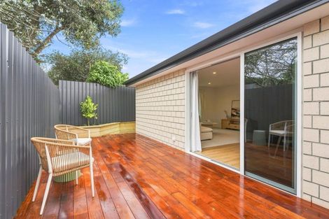 Photo of property in 13a Jackson Street, College Estate, Wanganui, 4500