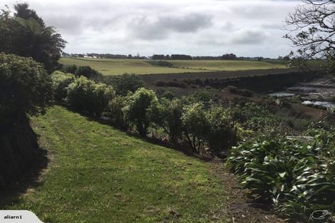 Photo of property in 47c Kaipakopako Road, Paraite, New Plymouth, 4373